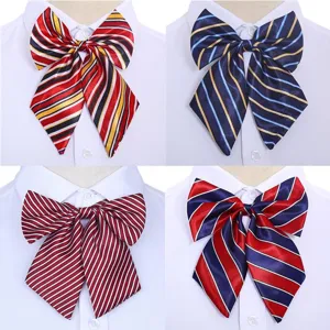 Femmes Affaires Hôtesses de l'Air Uniforme Nœud Papillon Fleur de Col Accessoires de Chemise Professionnelle Élégant Nœud Papillon