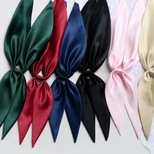 Noeud Papillon d'Uniforme JK Japonais Couleur Unie Noeud Poisson Rouge Jolie Fleur de Col de Costume de Marin Accessoire de Mode en Polyester