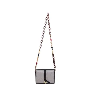 Borsa a tracolla chic in strass da donna con tracolla unica a catena di perline e stile.