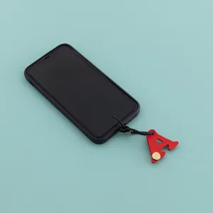 Porte-clés minimaliste en cuir PU lettre A, pendentif de sac urbain élégant pour femme.
