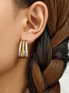 Pendientes de aro cuadrados multicapa de acero inoxidable chapado en oro de 18k.