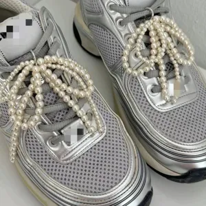 Fashion Artificial Pearl Bowknot Shoe Buckle Beaded Tassel Charm Decoration Unique Sneaker Shoelace Accessory For Casual Shoes Women