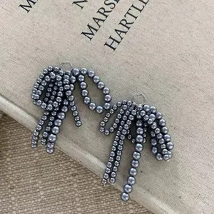 Grey pearl bow shoe charms beaded tassel pendants fashion shoe accessories shoelace buckles