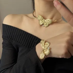 Zware Metalen Vlinder Choker Ketting Vintage Kunstparel Hanger Armband Set Voor Vrouwen Retro Goud Zilver Halssieraden