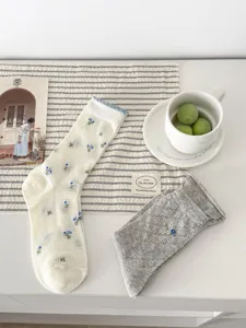 Korean style floral mid-calf socks and cute patterned knit socks for women daily wear.