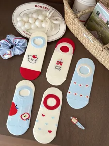 Süße Damen Baumwolle flache Bootssocken mit Apfel und Bären Motiven für den Sommer.