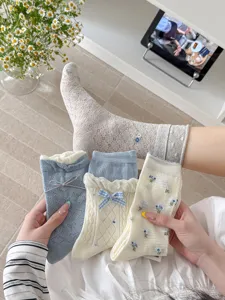 Korean style cute bow floral knit mid-calf socks set for women sweet casual daily wear.
