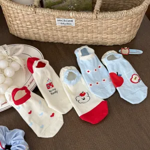 Damen süße Cartoon Apfel Baumwolle niedrige Bootssocken Sommer dünn rutschfeste Socken