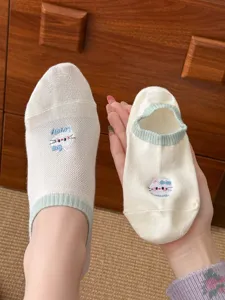 Cute Japanese style low cut boat socks with sweet bow cat embroidery and breathable fabric.