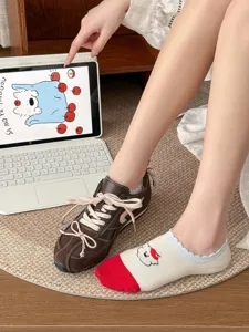 Süße Cartoon Apfel Bootssocken für Damen, weiche Baumwolle mit Anti-Rutsch-Design für den Sommer.