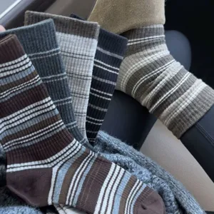 Damen Retro Ringelsocken Herbst Winter lässige Strick lange Socken Mode Strumpfwaren