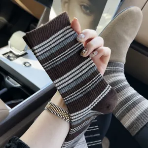 Damen Retro gestreifte lange Socken Herbst Winter braun gestrickt Freizeit Alltag