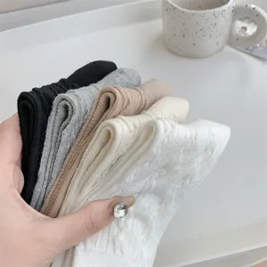 Early autumn women mid tube socks cable knit cute Korean style aesthetic stacked sock detail