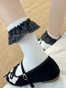 Automne hiver mignonnes chaussettes montantes à volants style ballet carreaux marine