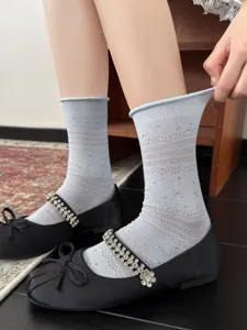 Sommer dünne Wadenlänge Mesh Socken mit hohler Spitze und süßen Schleifen, atmungsaktiv.