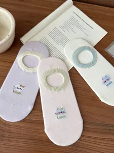 Japanese style shallow cut low socks cute cat embroidery breathable cotton anti slip invisible socks.