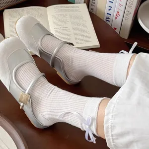 White vertical striped mid-tube socks with sweet ribbon bows, Japanese style daily wear socks.