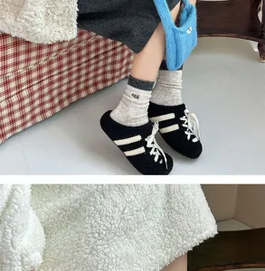 Dicke warme Wollsocken für Frauen Herbst Winter süße bestickte Buchstaben casual Mode