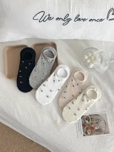 Low cut floral ankle socks cotton invisible shallow mouth socks set for women detail view