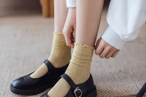 Süße Lolita Rüschen Socken, atmungsaktive Mesh dünne Baumwollsocken für Damen Frühling Sommer.