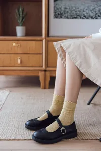 Süße Rüschen Mesh Wadenstrümpfe für Damen, atmungsaktive dünne Baumwoll Lolita Socken süß.