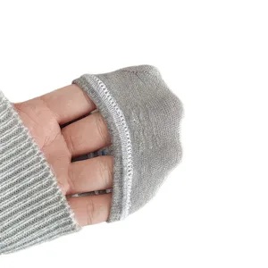 Women grey shallow boat socks, summer thin breathable anti-slip silicone invisible cotton socks