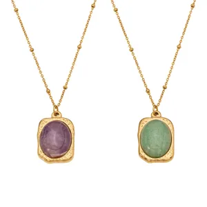 Collier en acier inoxydable plaqué or 18K avec pendentifs vintage en pierre naturelle pour femmes.