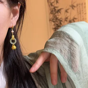 New Chinese style vintage jade loop tassel earrings elegant antique gold jewelry detail