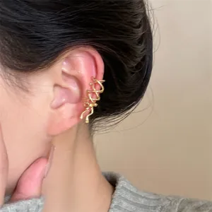 Pendiente de clip con lazo dorado, sin perforación, joyería elegante y elegante para mujer.