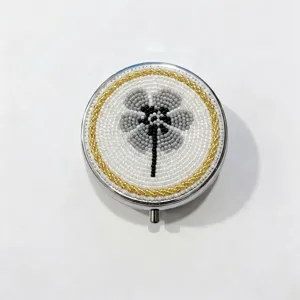Handgefertigte Perlen Blumen Metall Pillendose, tragbarer Schmuck Aufbewahrungsbehälter.