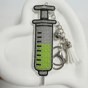 DIY Diamant Malerei Spritze Schlüsselanhänger mit Quaste und Glocke medizinische Thema Perle