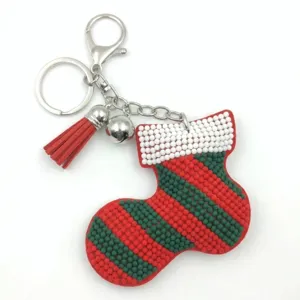 Portachiavi natalizio con calza di perline nappina rossa gancio metallo borsa pendente decoro
