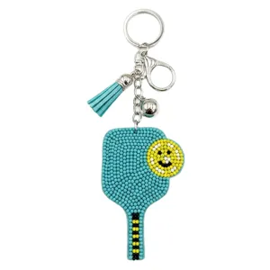 Handgefertigter Rocailles Pickleball Schläger Schlüsselanhänger mit blauer Quaste.