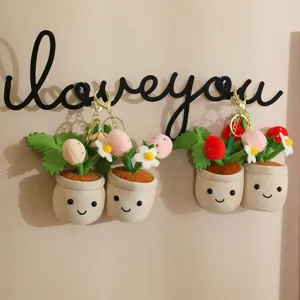 Leuke tekenfilm aardbei pot pluche speelgoed sleutelhanger zachte tas hanger voor meisjes.