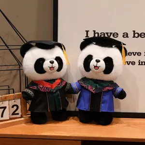 Adorables peluches de panda de remise des diplômes avec robes et toques. Cadeau poupée douce fille.