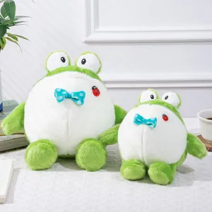 Simpatico Giocattolo di Peluche Rana Verde Cicciotta Con Papillon Blu a Pois e Coccinella Bambola di Peluche per Bambini