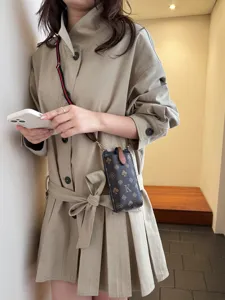 Chic mini crossbody phone bag for women, stylish PU leather shoulder pouch purse everyday.