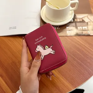Porte-cartes zippé pour femme étui compact en cuir PU avec joli imprimé poney et monnaie