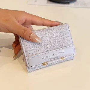 Koreanische Art kurze Damen Geldbörse PU Leder Krokodilmuster Mode Münzbeutel Kartenhalter