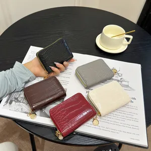 Women Urban Minimalist PU Leather Card Holder Crocodile Pattern Multi Slot Zipper Coin Purse Id Card Storage Case