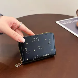 Schwarzes PU-Leder Reißverschluss-Kartenetui Münztasche mit niedlichem goldenem Katzenmuster.