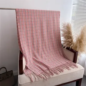 Gemütlicher Herbst Winter Karomuster Kaschmirimitat Schal mit stylischen Fransen, warm.