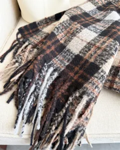 Cozy plaid loop yarn imitation cashmere shawl scarf with stylish tassels for autumn winter.