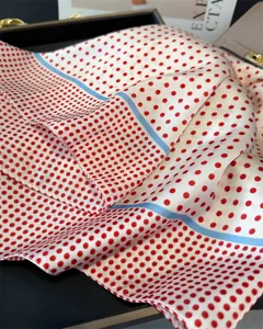 Elegantes Seidentuch mit Punkten Retro quadratischer Schal fuer Damen Halstuch Kopfband