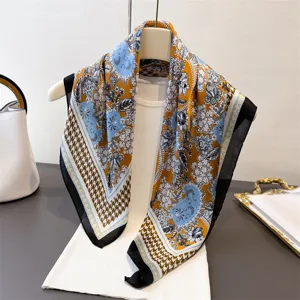 Foulard carré en imitation soie 70cm motif pied de poule floral rétro pour femme
