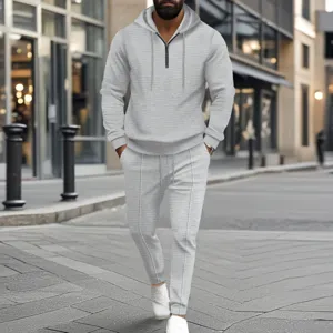 Completo da uomo in maglia waffle con felpa con cappuccio e pantaloni casual grigio