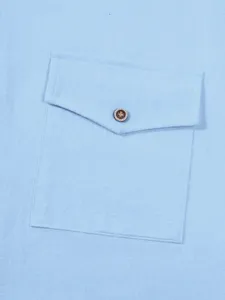Camisa casual de lino hombre manga larga bolsillo pecho detalle primer plano moda