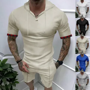 Completo Sportivo da Uomo in Poliestere a Nido d'Ape Con Cappuccio Manica Corta Top E Pantaloncini Patchwork a Quadri