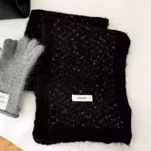 Bufanda de invierno negra gruesa con purpurina para mujer y guantes grises, protección de cuello.