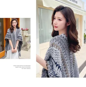 Ethnic knit poncho cape for women, stylish tassel shawl for travel and outdoor photography